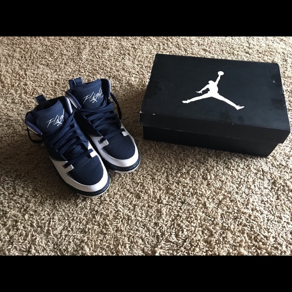 Gently Used: Jordan Flights - Picture 1 of 8